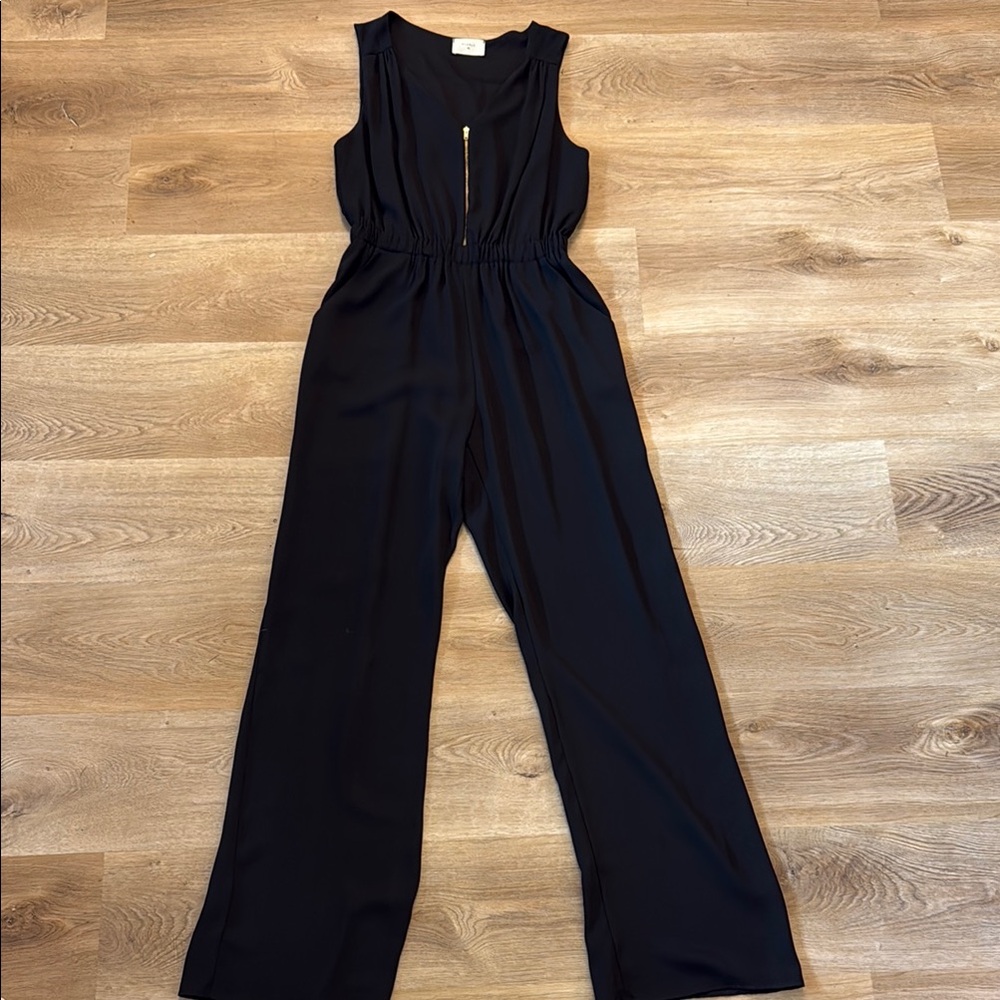 Everly Black Sleeveless Zipper-Front Jumpsuit elastic waistband pockets Medium
